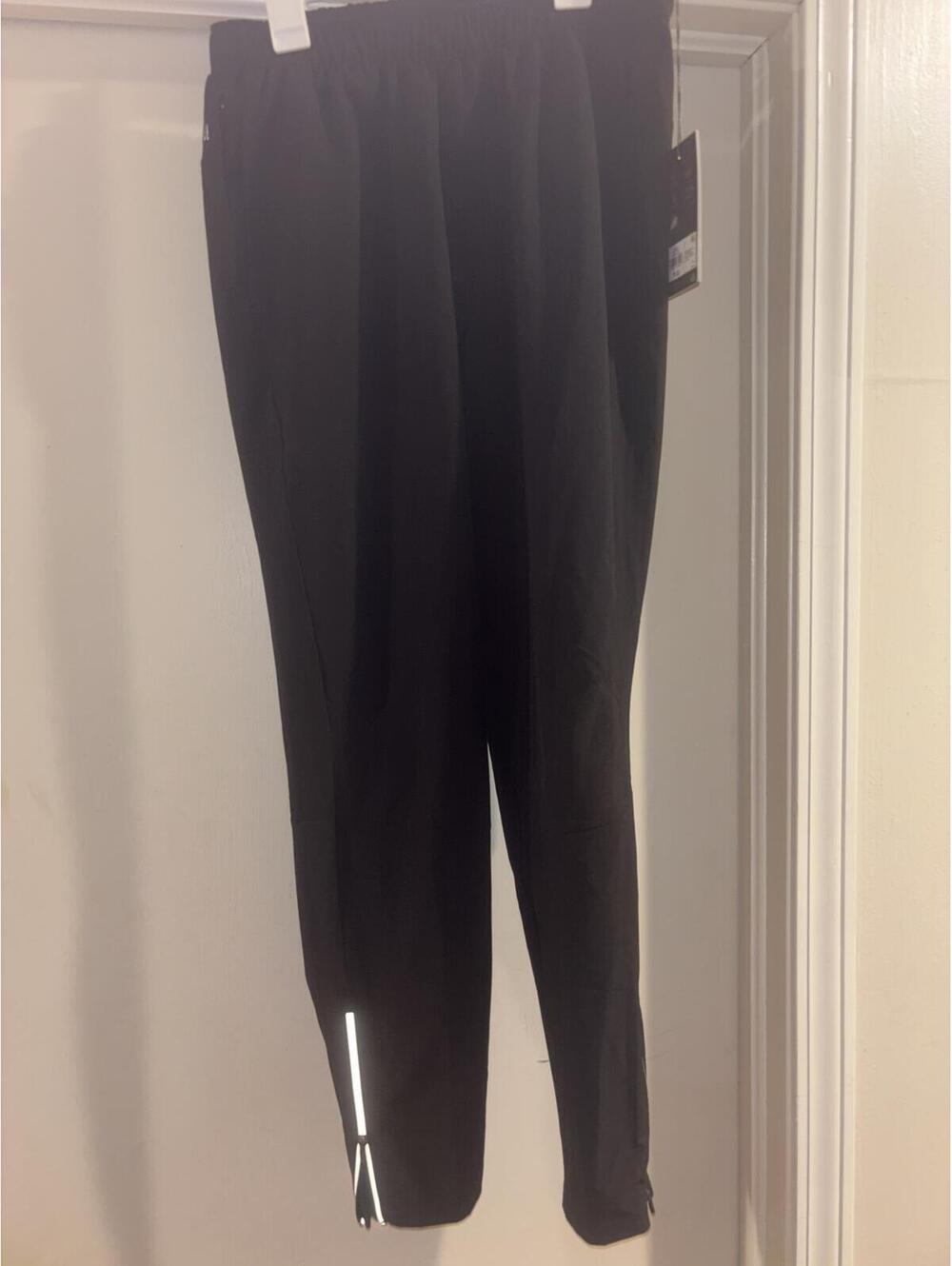 VRST Mens Run Pants Small Black Reflective Stretch Joggers NWT